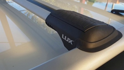 Багажник на рейлинги LUX Hunter L55-R серебро - фото2