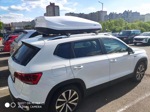 Автобокс Lux Tavr 175 белый глянец + багажник Turtle Air1 на VW Taos- фото2