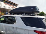 Автобокс WayBox 700 черный + багажник ED 311 aero на Chevrolet Traverse- фото4