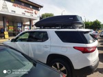 Автобокс WayBox 700 черный + багажник ED 311 aero на Chevrolet Traverse- фото5